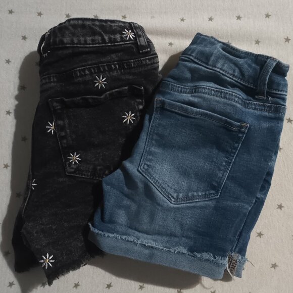 Lot of 2 Girl's Jean Shorts size 7 - Picture 4 of 5